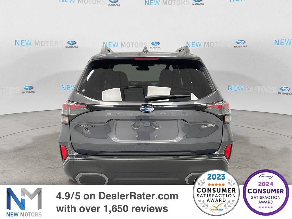 New 2025 Subaru Forester Hybrid Limited SUV