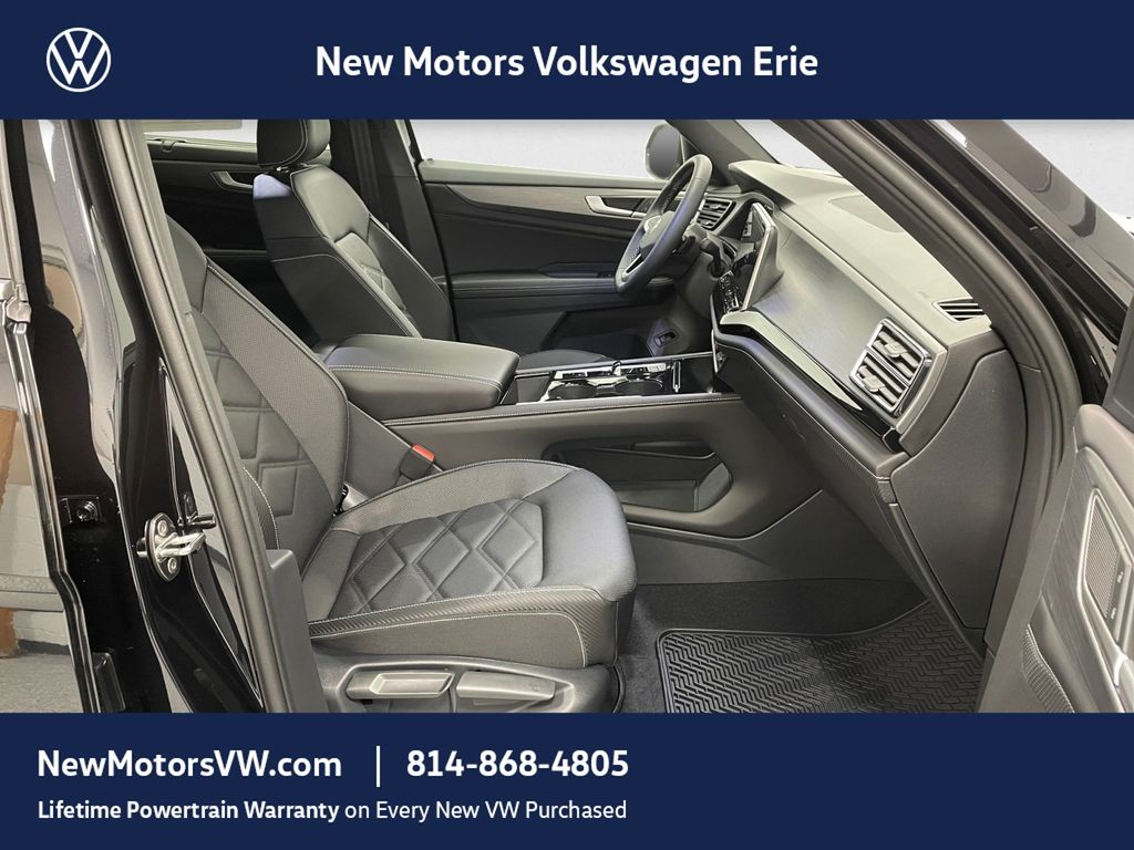 2026 Volkswagen Atlas Cross Sport SE w/Tech - Photo 13