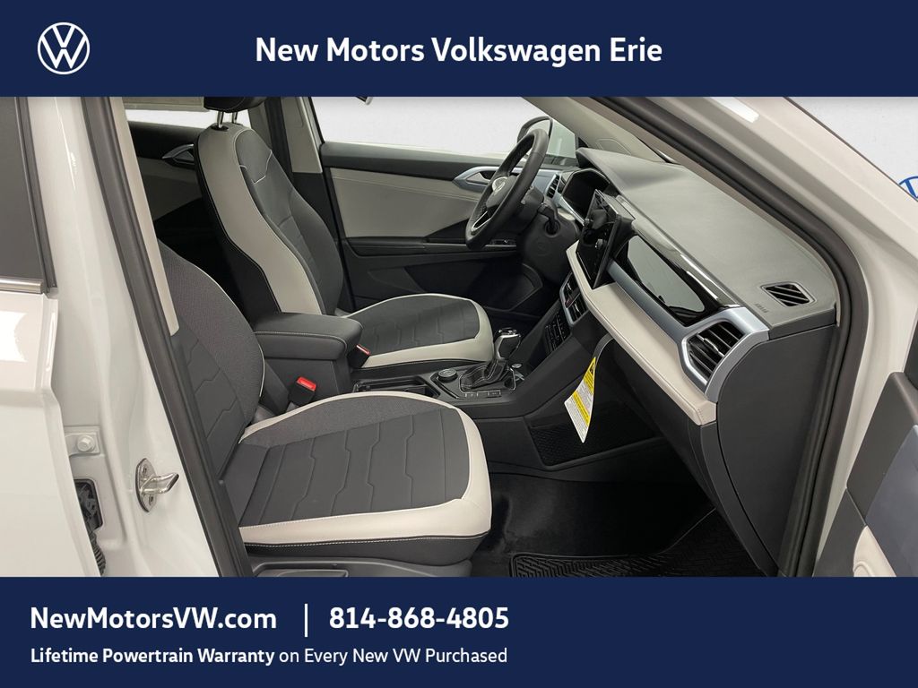 2026 Volkswagen Taos 1.5T SE Pure White at New Motors