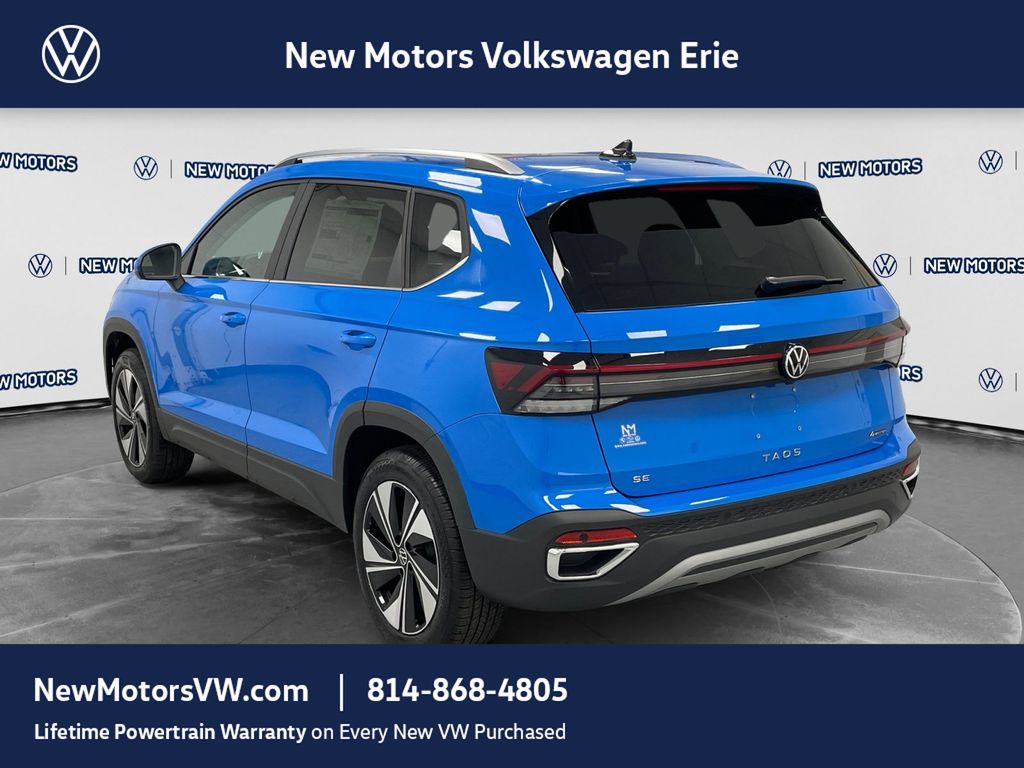 2026 Volkswagen Taos photo 2 of 13