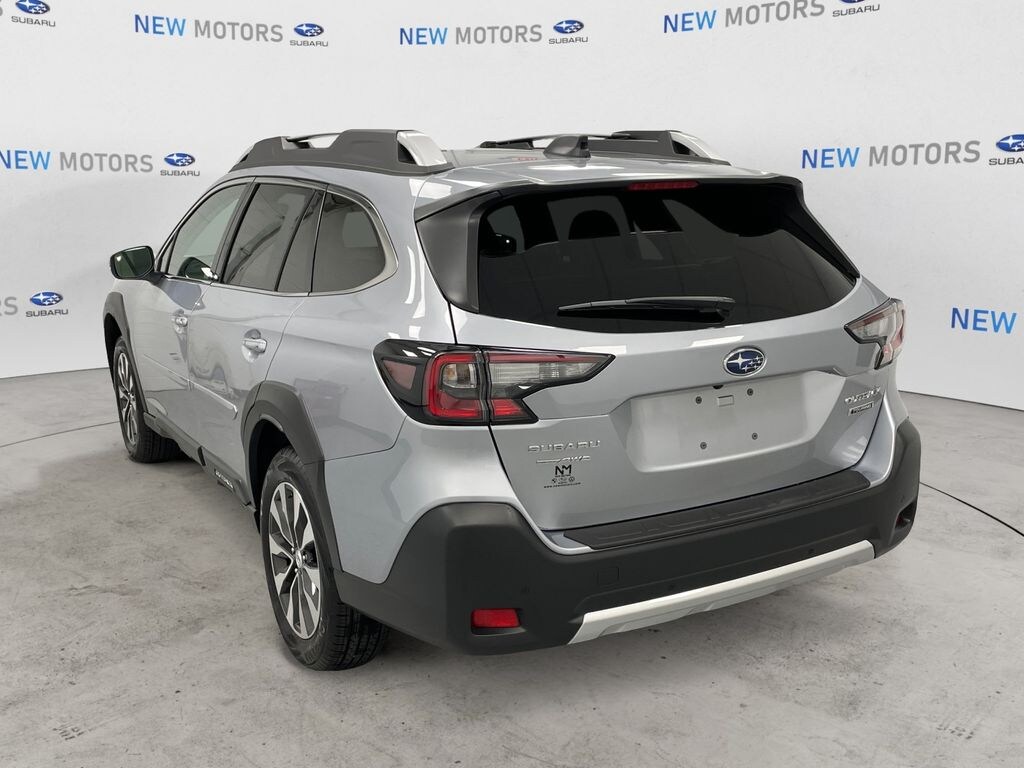 New 2025 Subaru Outback Touring SUV
