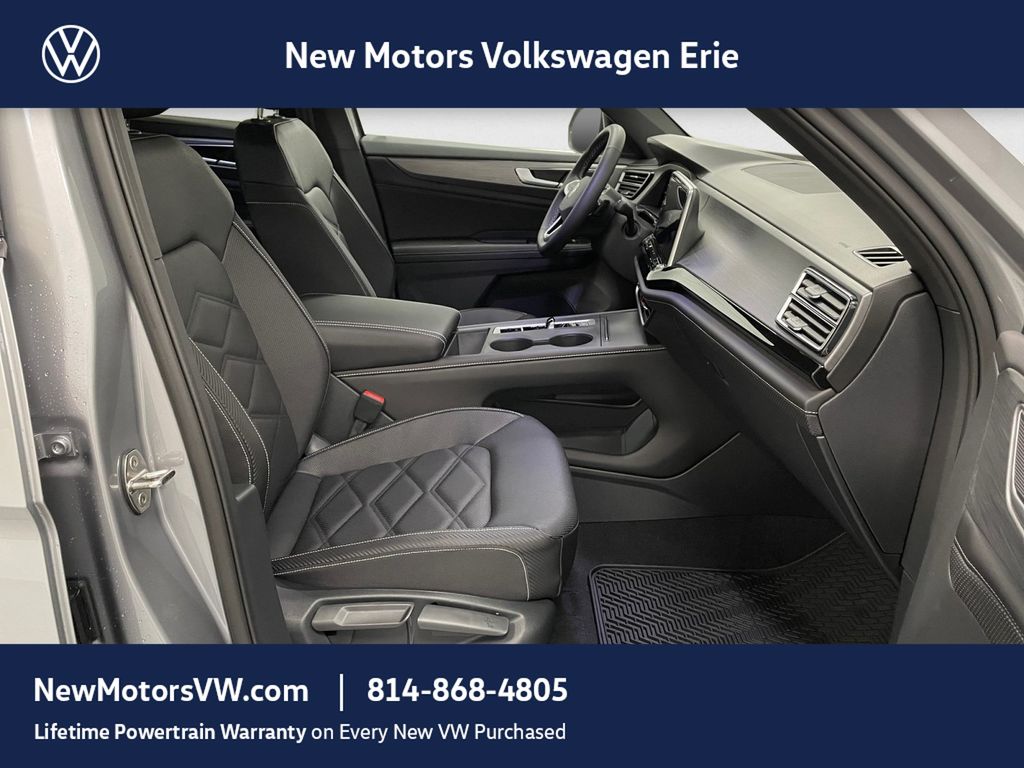 2026 Volkswagen Atlas Cross Sport SE Mist at New Motors