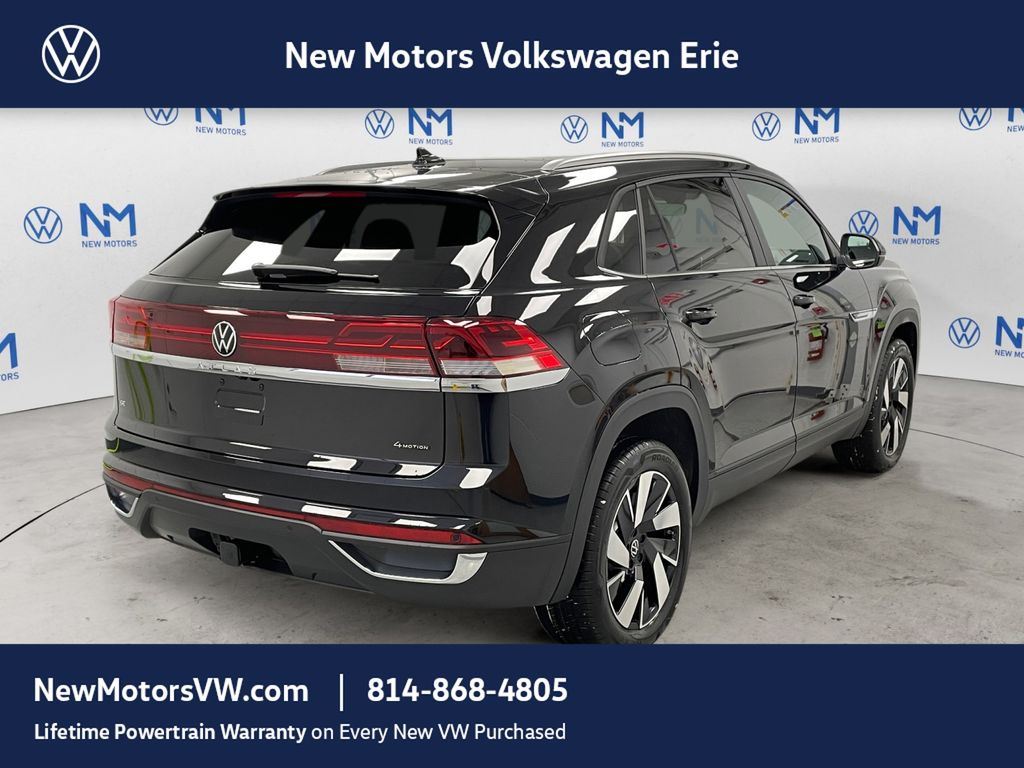 2026 Volkswagen Atlas Cross Sport SE w/Tech - Photo 4