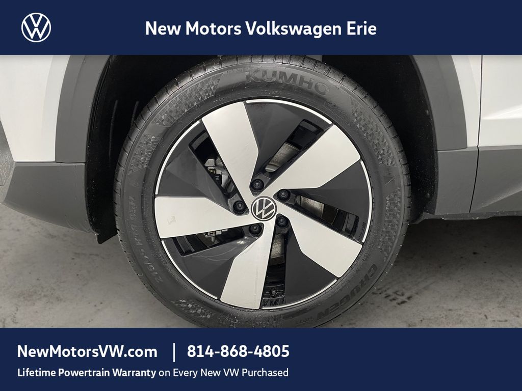 2026 Volkswagen Taos 1.5T S Pure White at New Motors