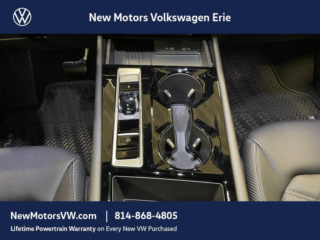 2026 Volkswagen Atlas Cross Sport SE w/Technology Avocado Green Pearl at New Motors