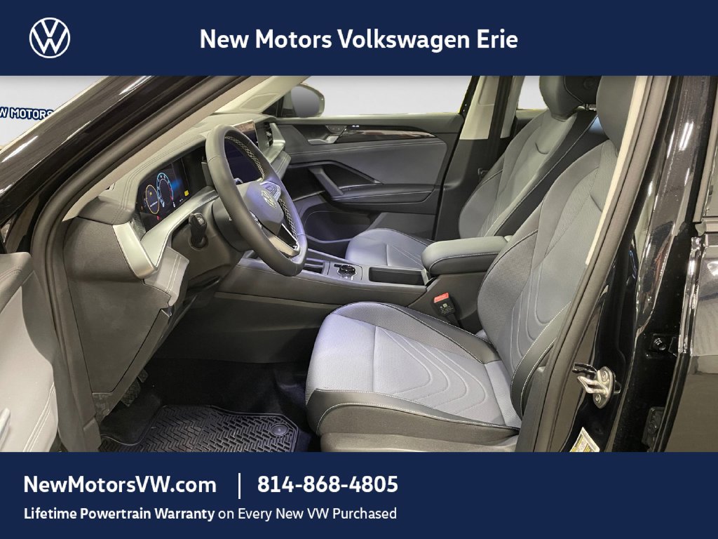 2026 Volkswagen Tiguan photo 9 of 15