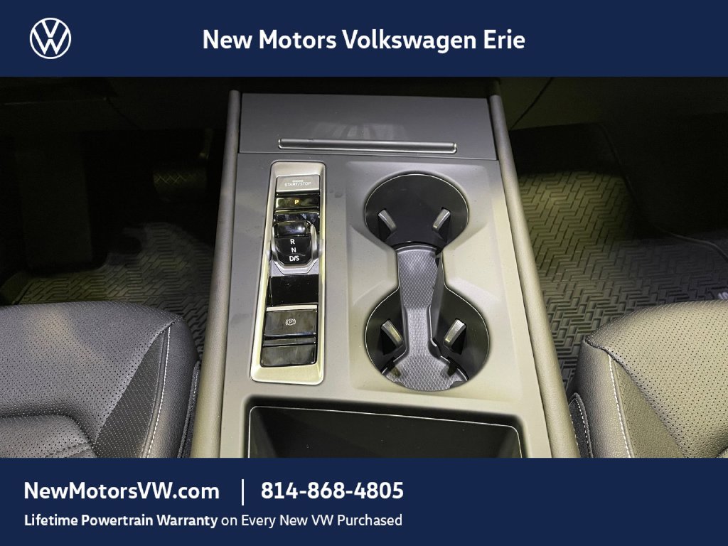 2026 Volkswagen Atlas photo 11 of 15