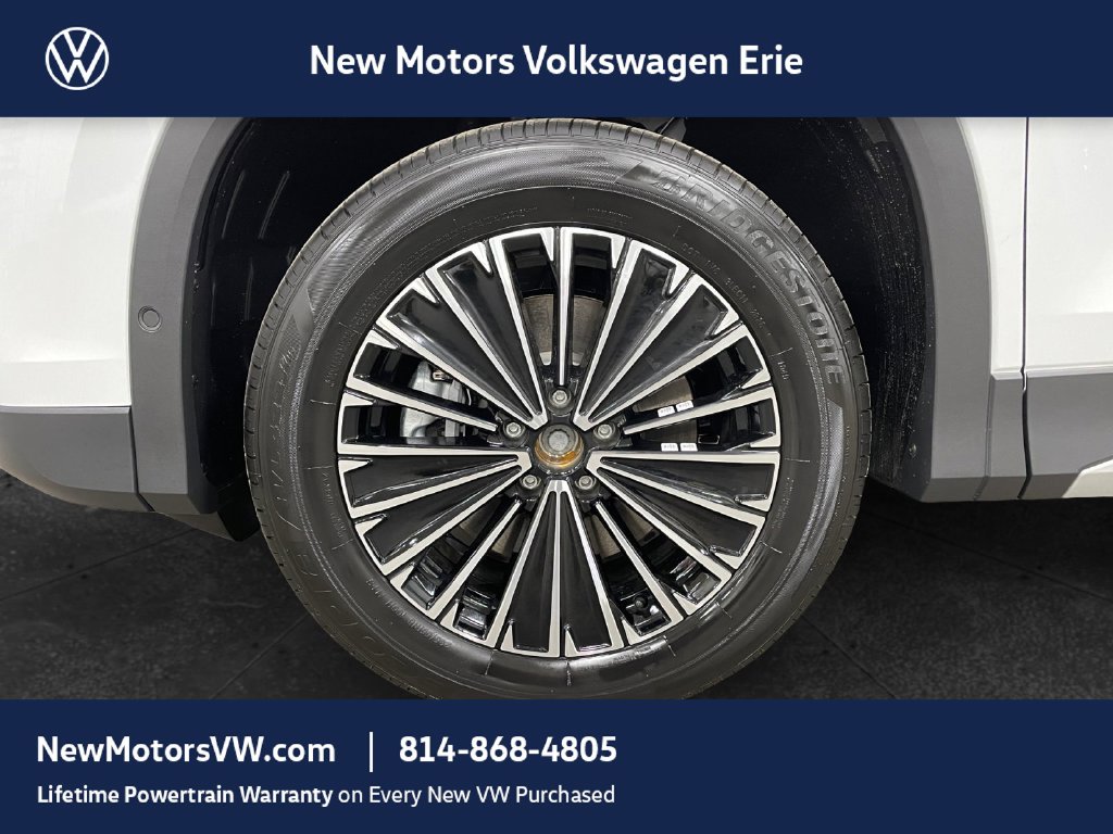 2026 Volkswagen Tiguan photo 14 of 15