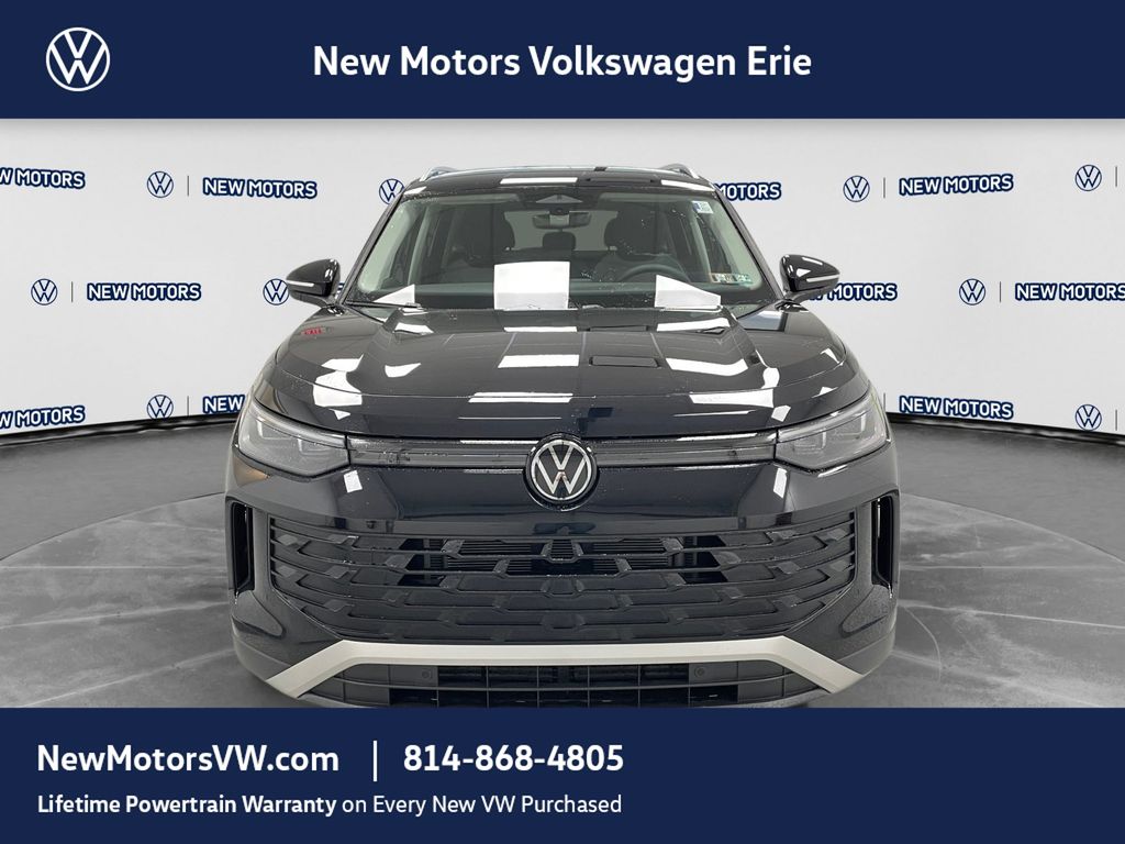2026 Volkswagen Tiguan photo 6 of 13
