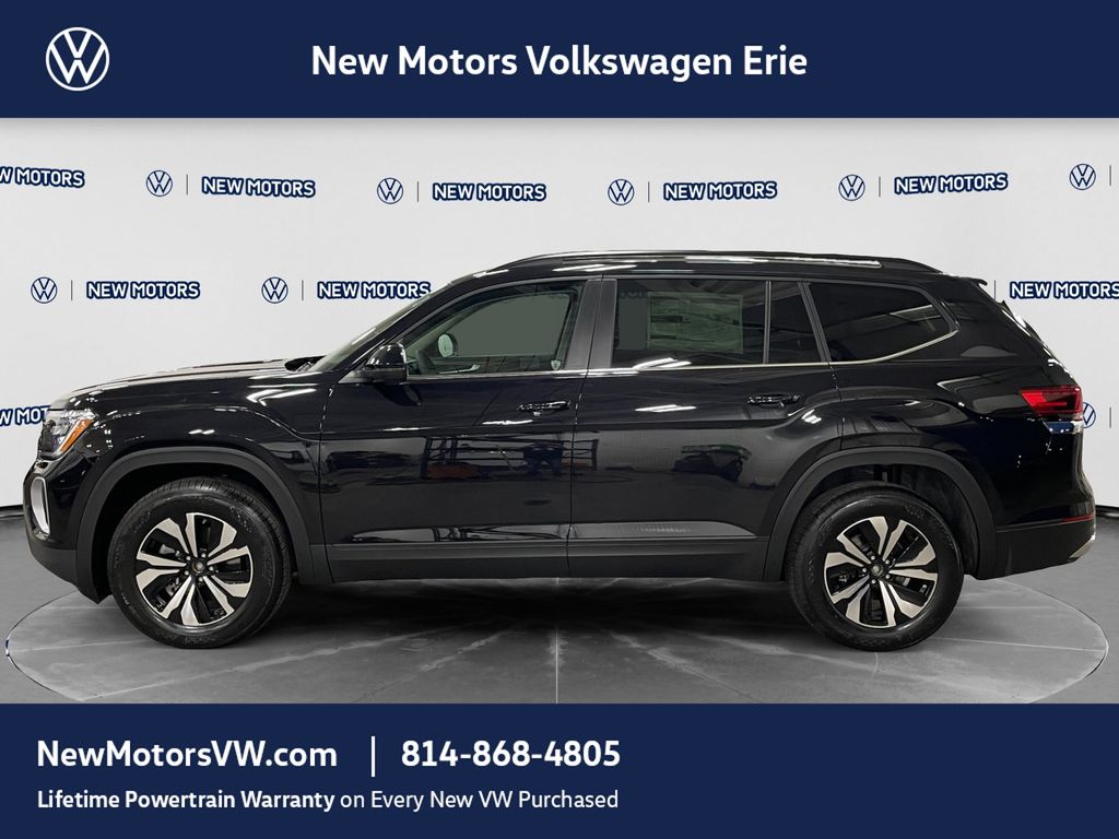 2026 Volkswagen Atlas SE Deep Black Pearl at New Motors