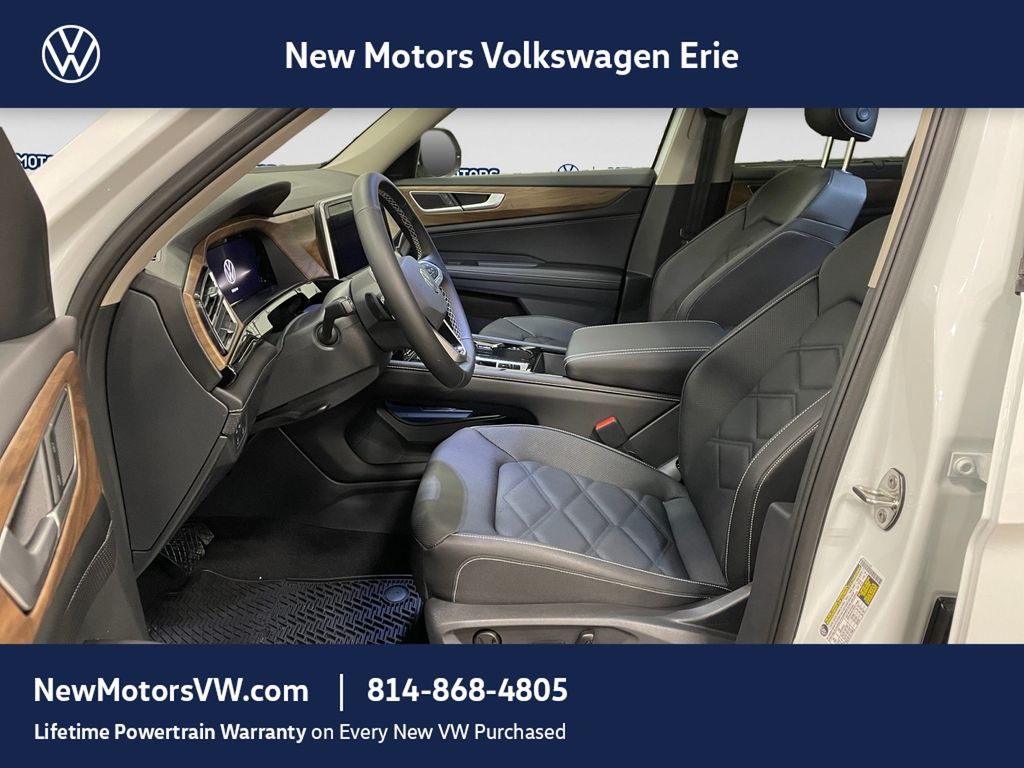2026 Volkswagen Atlas SE w/Technology Opal White Pearl at New Motors