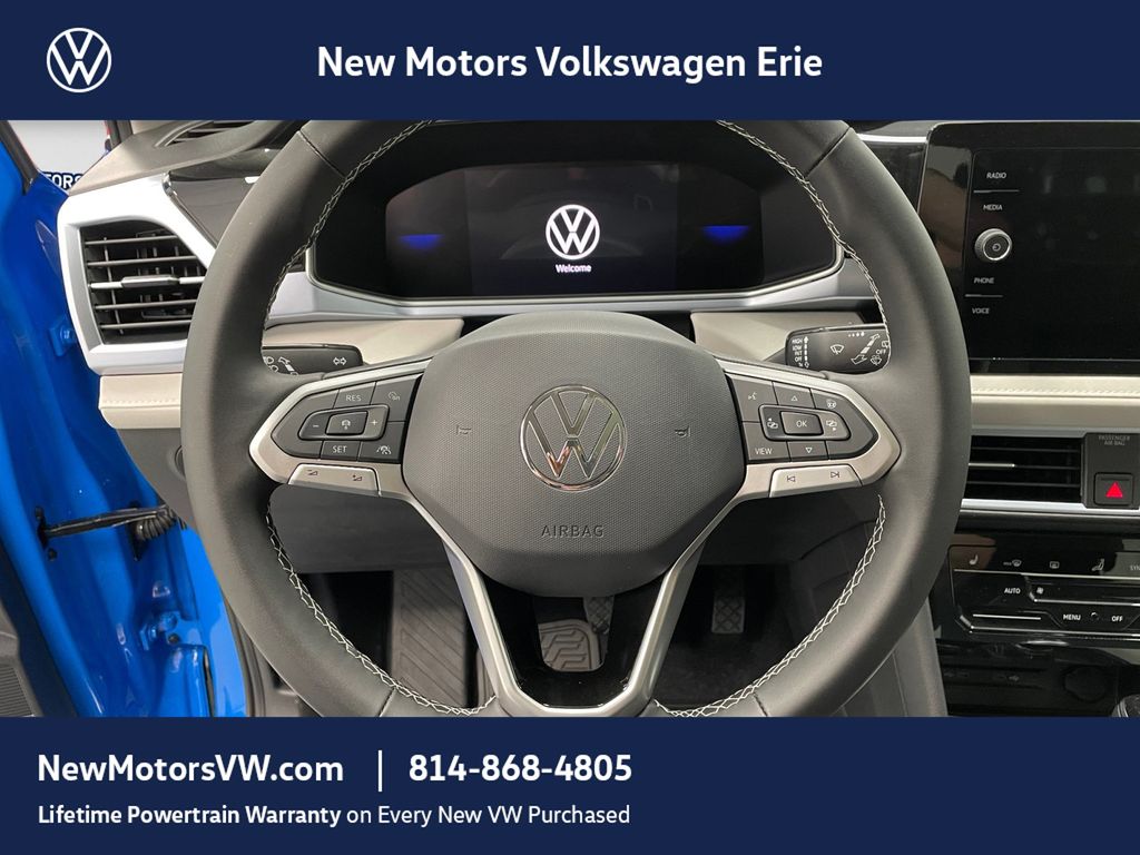 2026 Volkswagen Taos photo 10 of 13