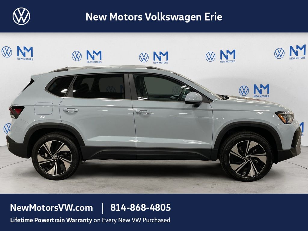 2026 Volkswagen Taos 1.5T SE Gray at New Motors