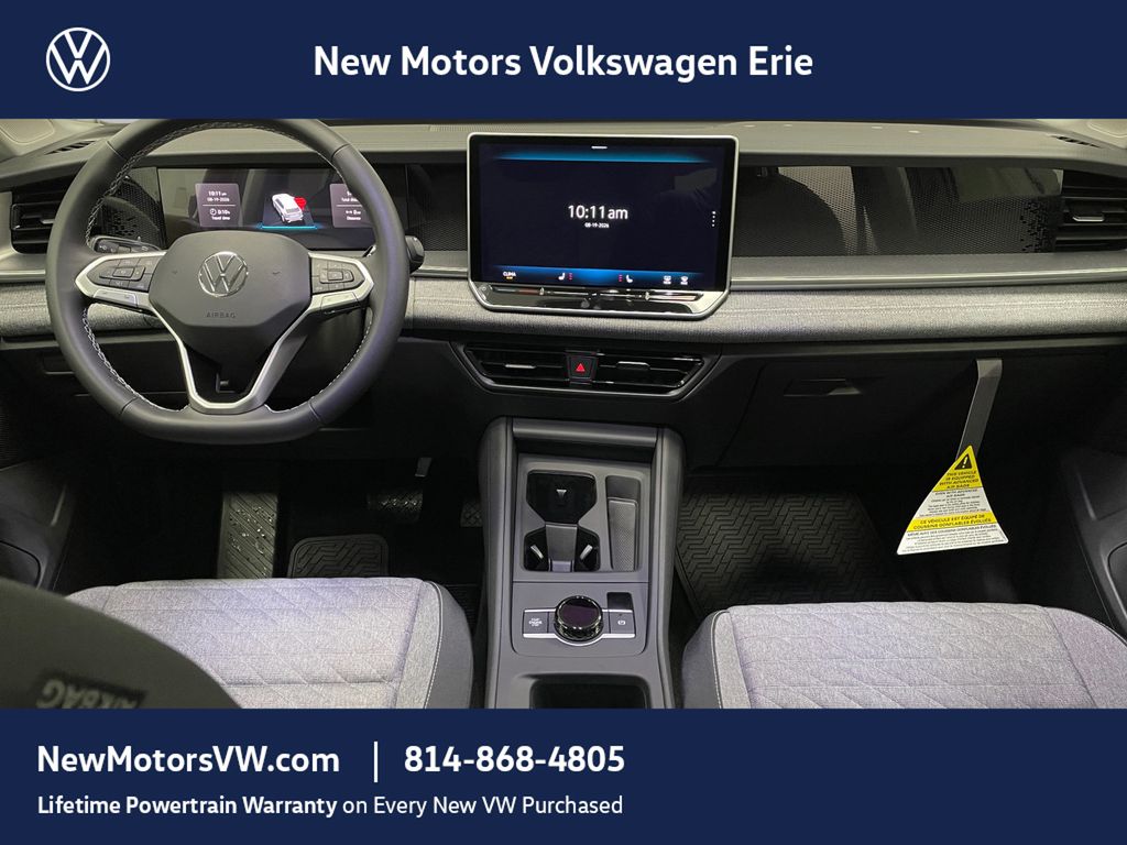 2026 Volkswagen Tiguan photo 8 of 13