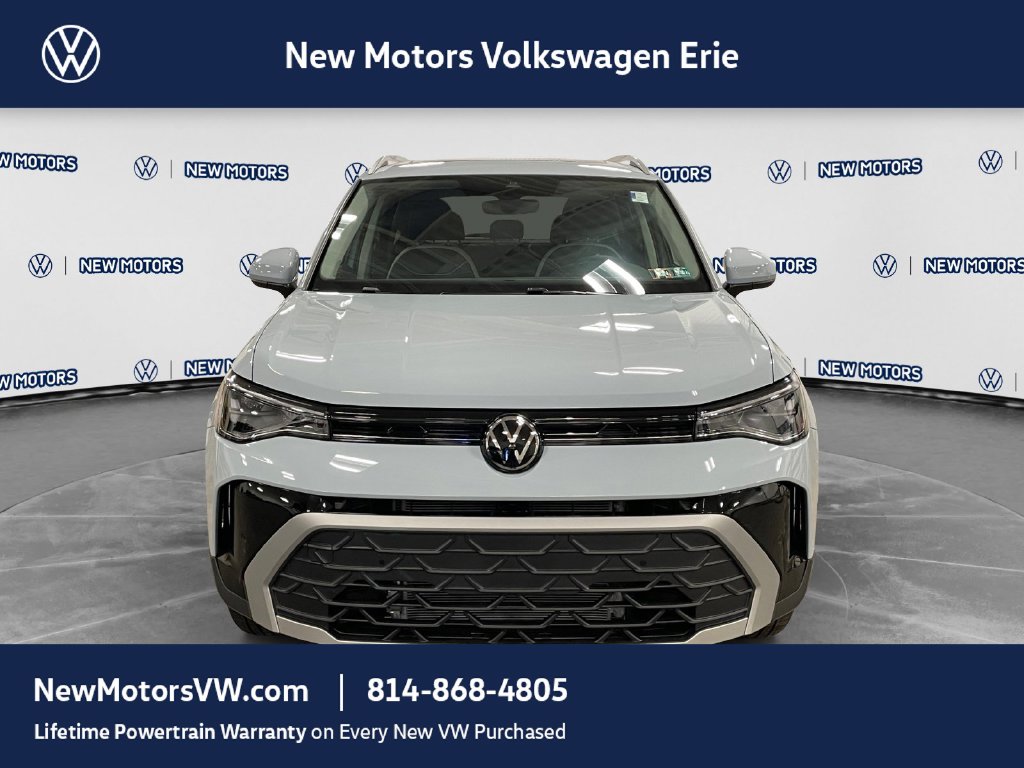 2026 Volkswagen Taos photo 8 of 15