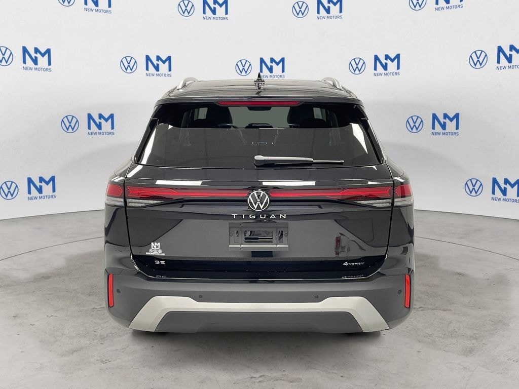 New 2026 Volkswagen Tiguan 2.0T SE SUV