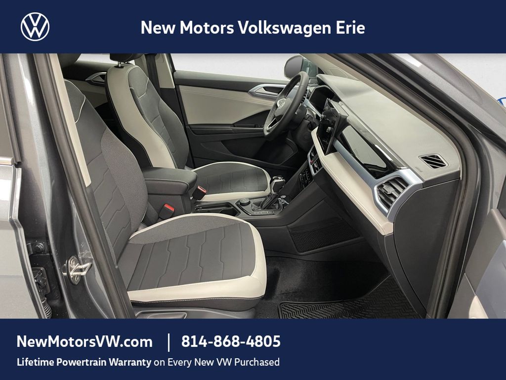 2026 Volkswagen Taos photo 13 of 13