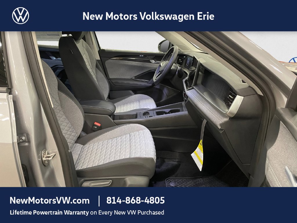 2026 Volkswagen Tiguan photo 15 of 15
