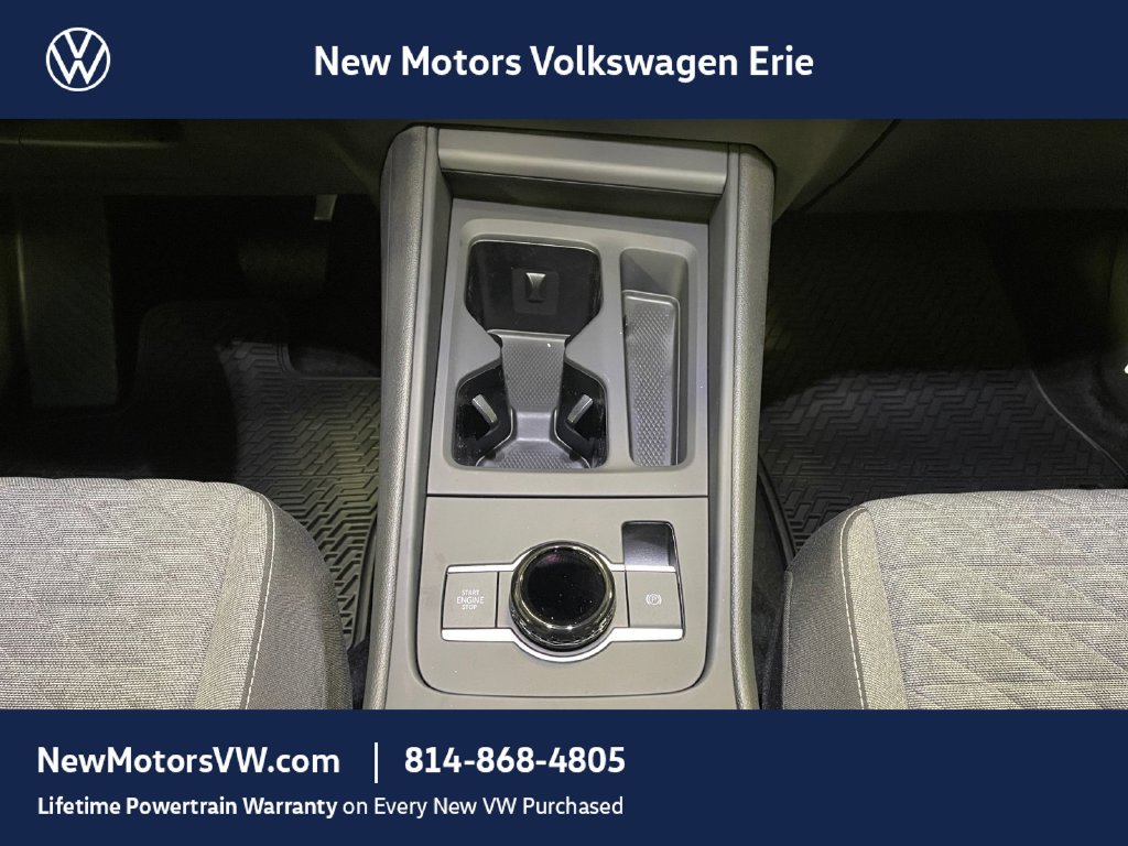 2026 Volkswagen Tiguan photo 11 of 15