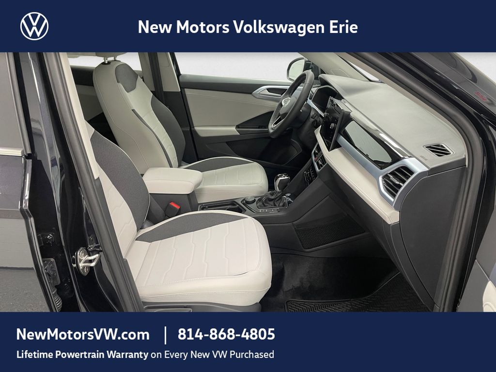 2026 Volkswagen Taos 1.5T SE Deep Black Pearl at New Motors