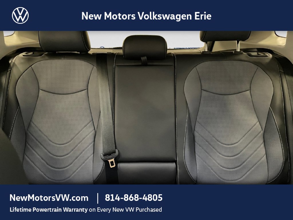 2026 Volkswagen Tiguan photo 13 of 15