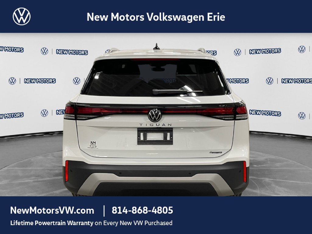 2026 Volkswagen Tiguan photo 4 of 15