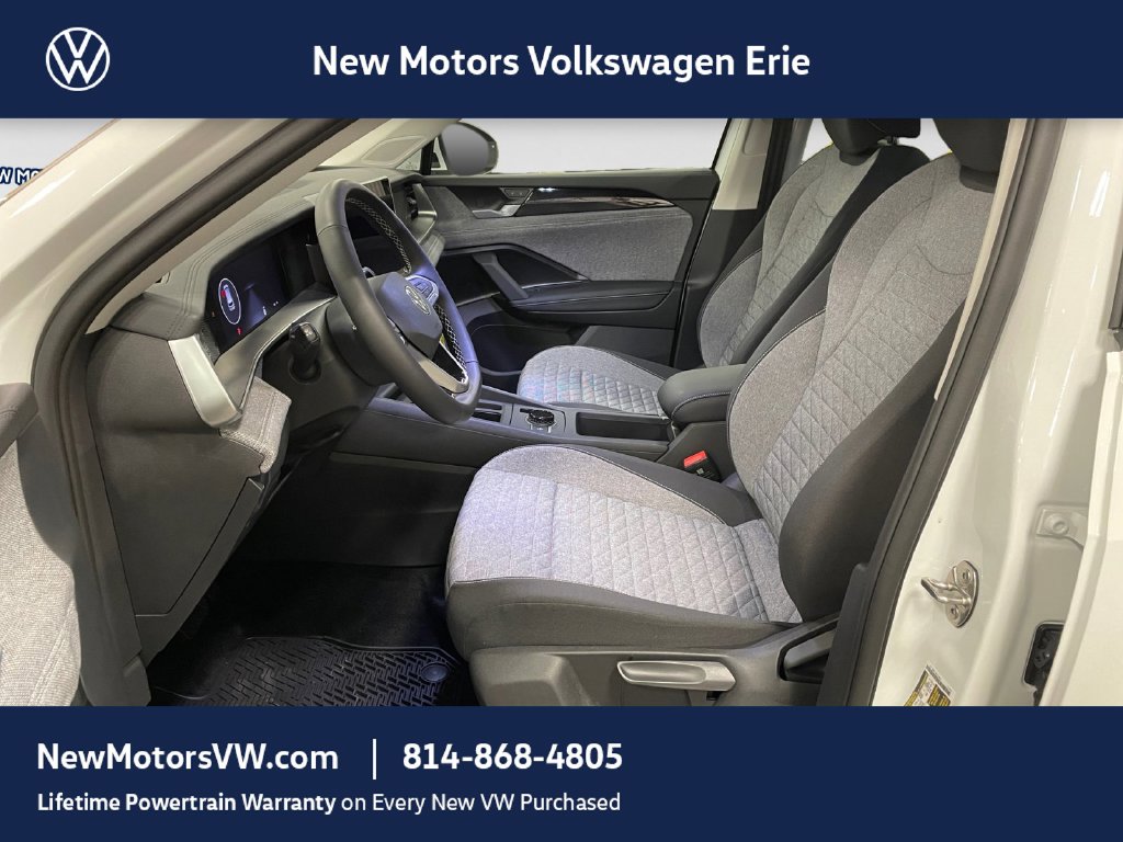 2026 Volkswagen Tiguan photo 9 of 15
