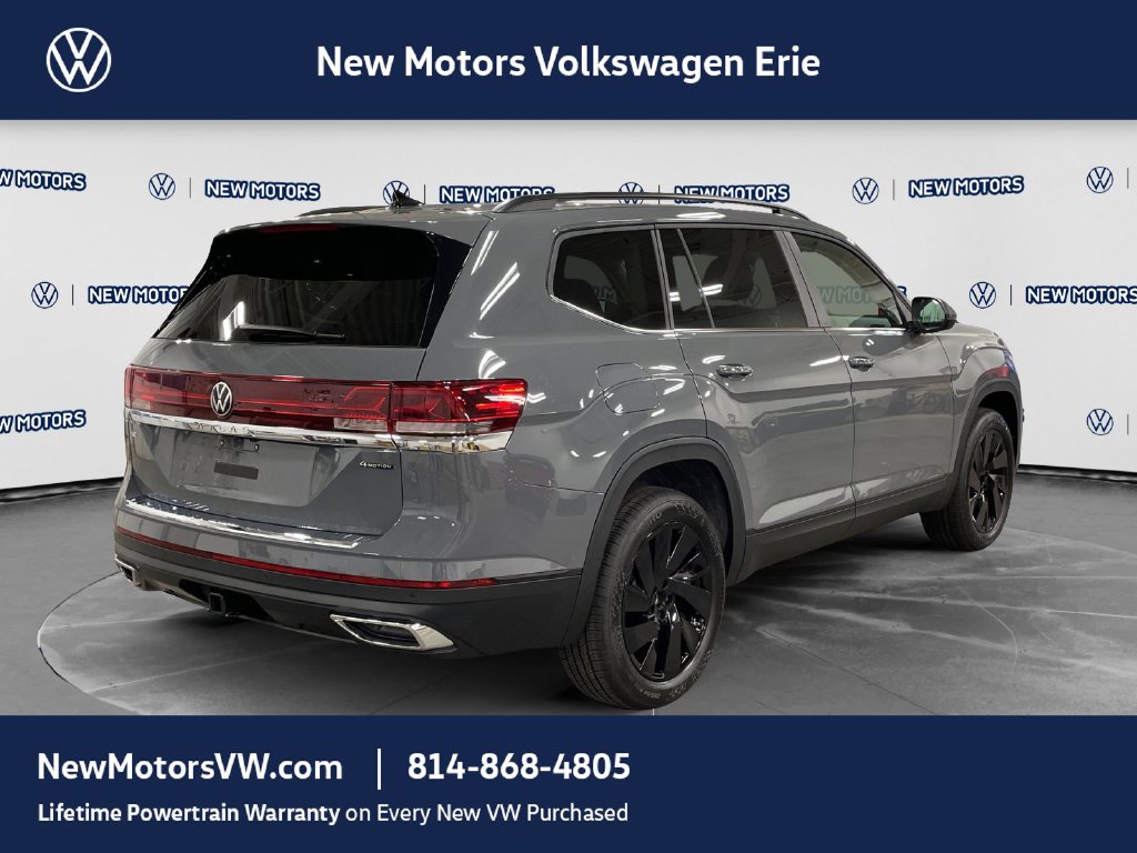 2026 Volkswagen Atlas photo 5 of 15