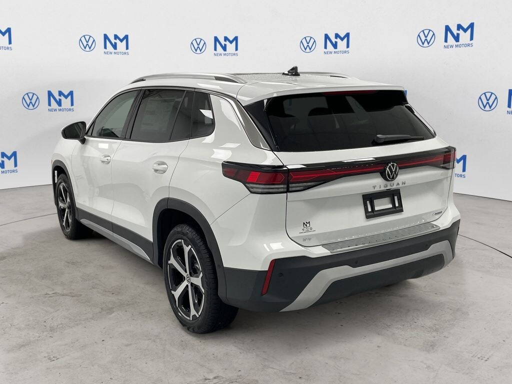 New 2026 Volkswagen Tiguan 2.0T SE SUV