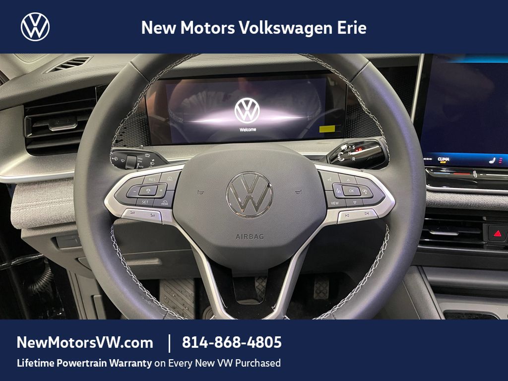 2026 Volkswagen Tiguan photo 10 of 13