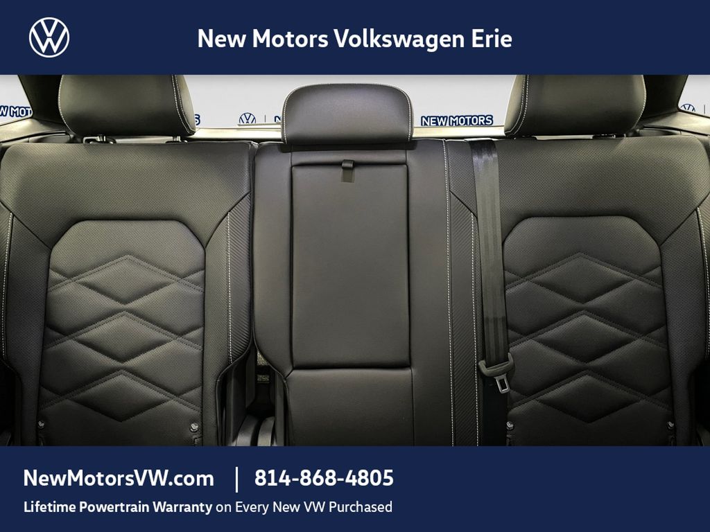 2026 Volkswagen Atlas Cross Sport SE Mist at New Motors