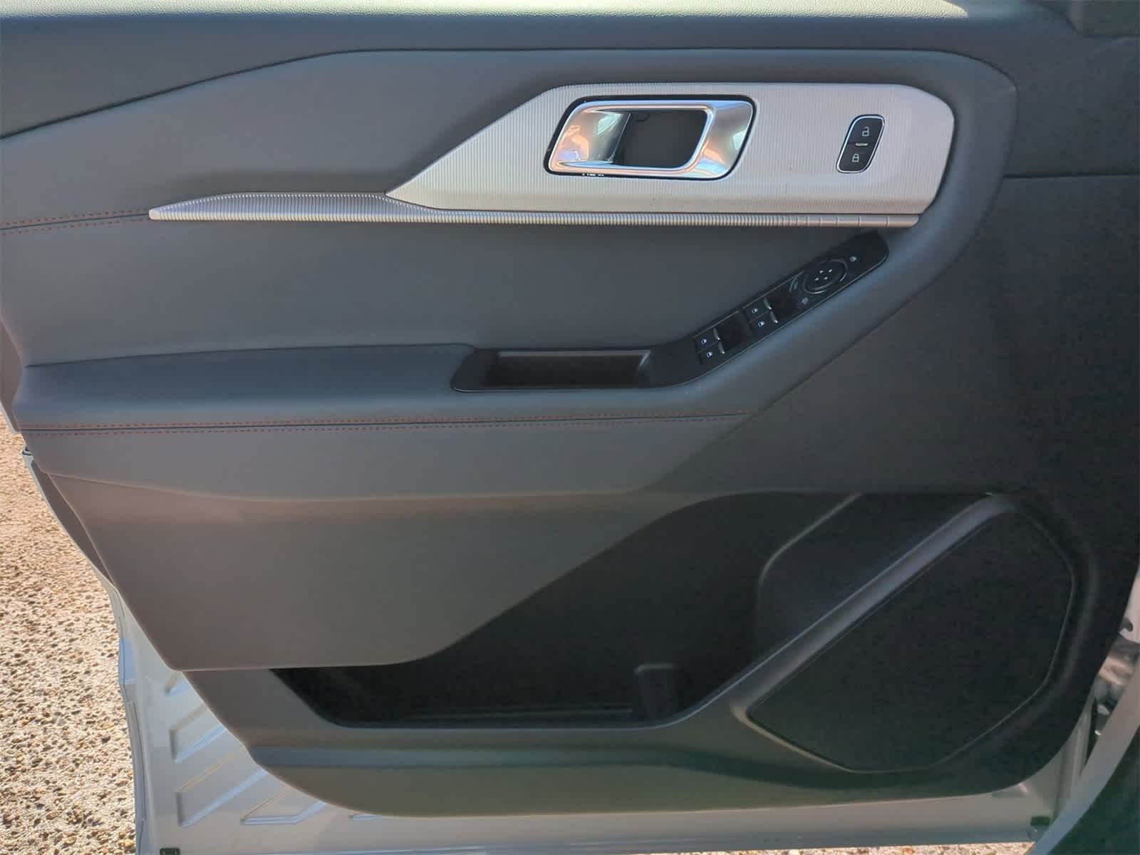 Thumbnail: 2026 Ford Explorer - 22