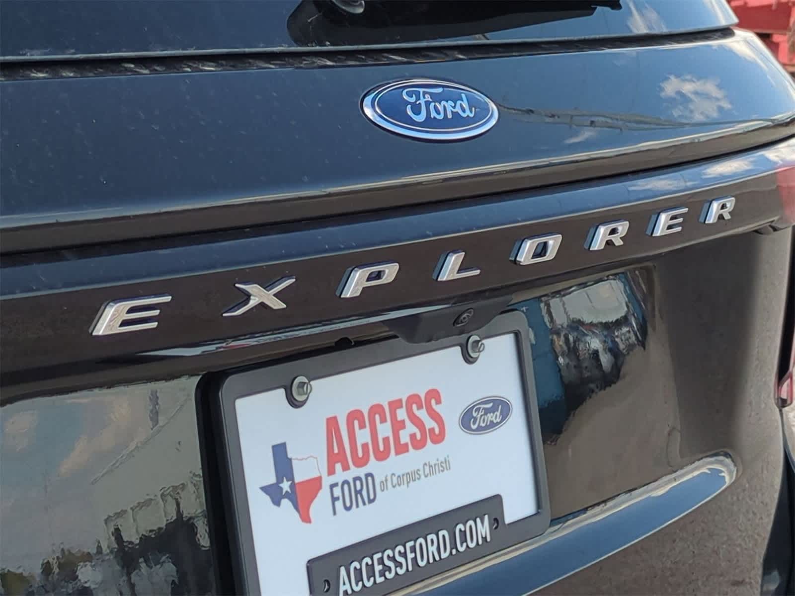 Thumbnail: 2026 Ford Explorer - 31