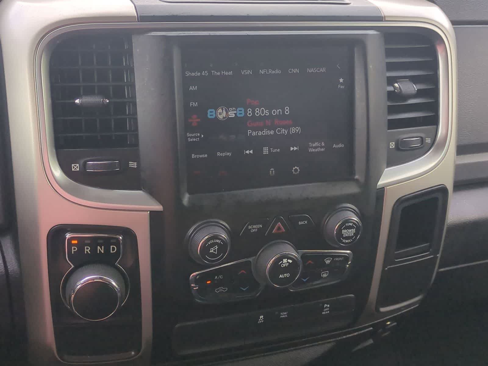 Thumbnail: 2020 RAM 1500 Classic - 13