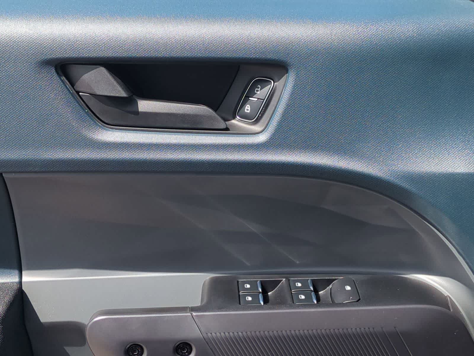 Thumbnail: 2026 Ford Maverick - 21