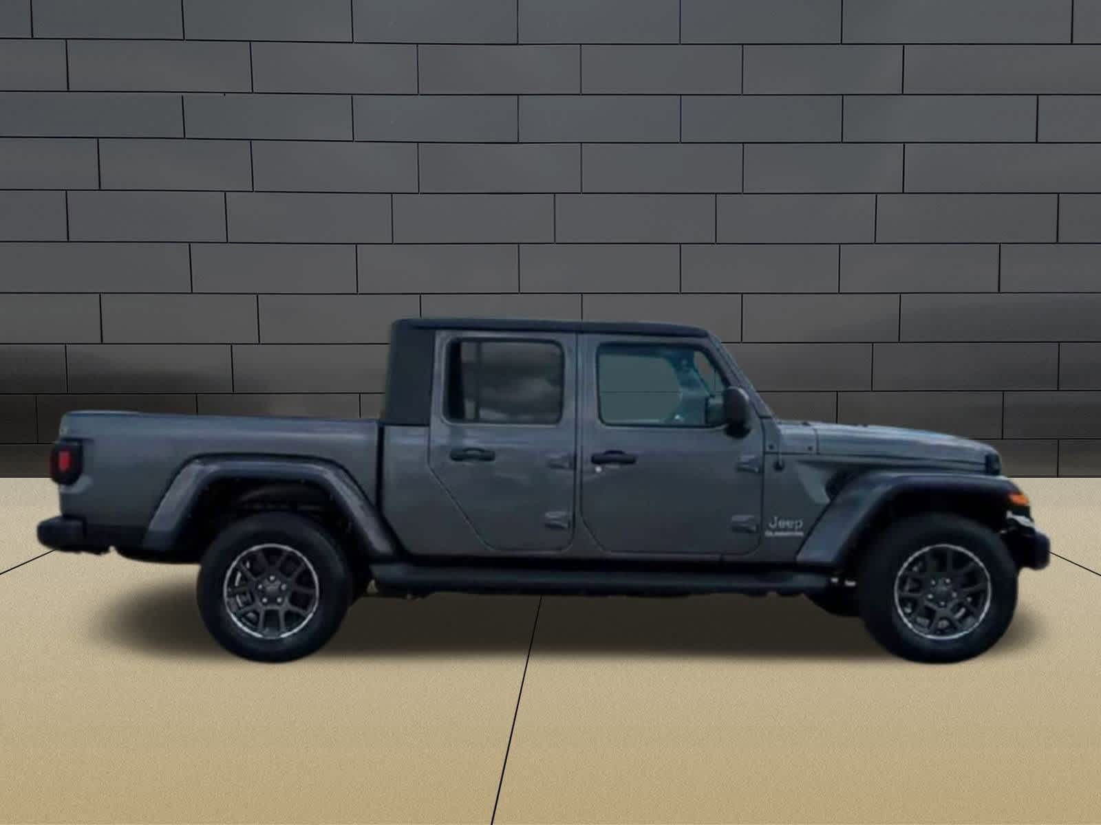 Thumbnail: 2022 Jeep Gladiator - 9