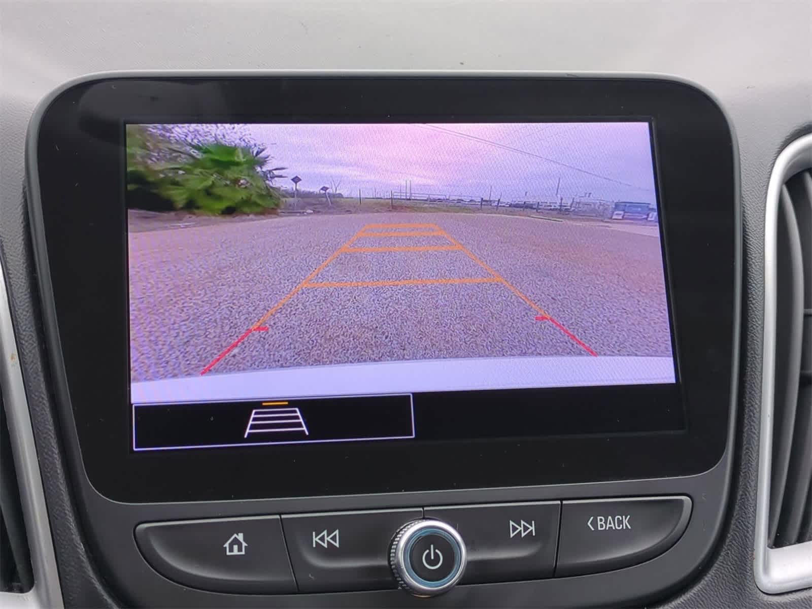 Thumbnail: 2023 Chevrolet Malibu - 14