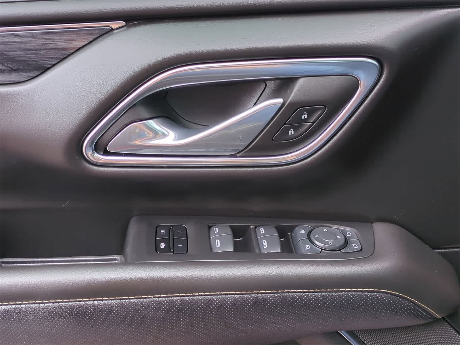 Thumbnail: 2024 GMC Yukon - 24