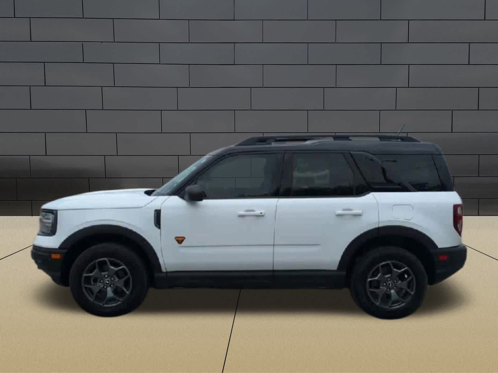 Thumbnail: 2021 Ford Bronco Sport - 5