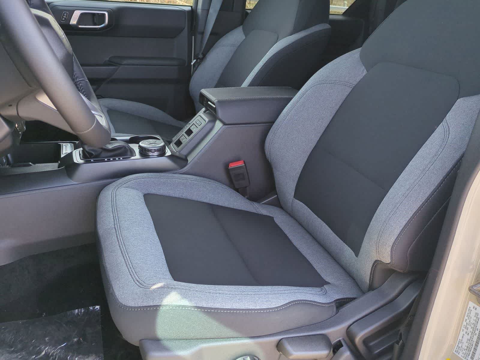 Thumbnail: 2025 Ford Bronco - 19