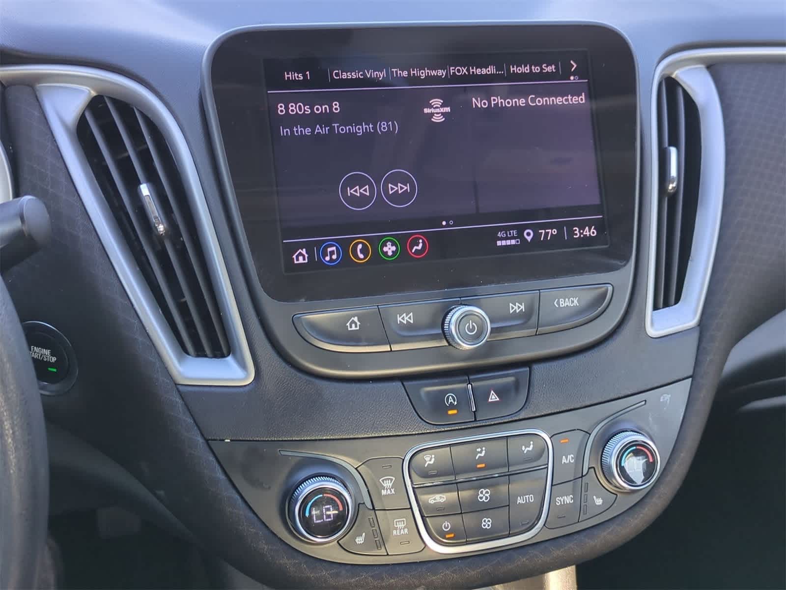 Thumbnail: 2022 Chevrolet Malibu - 13