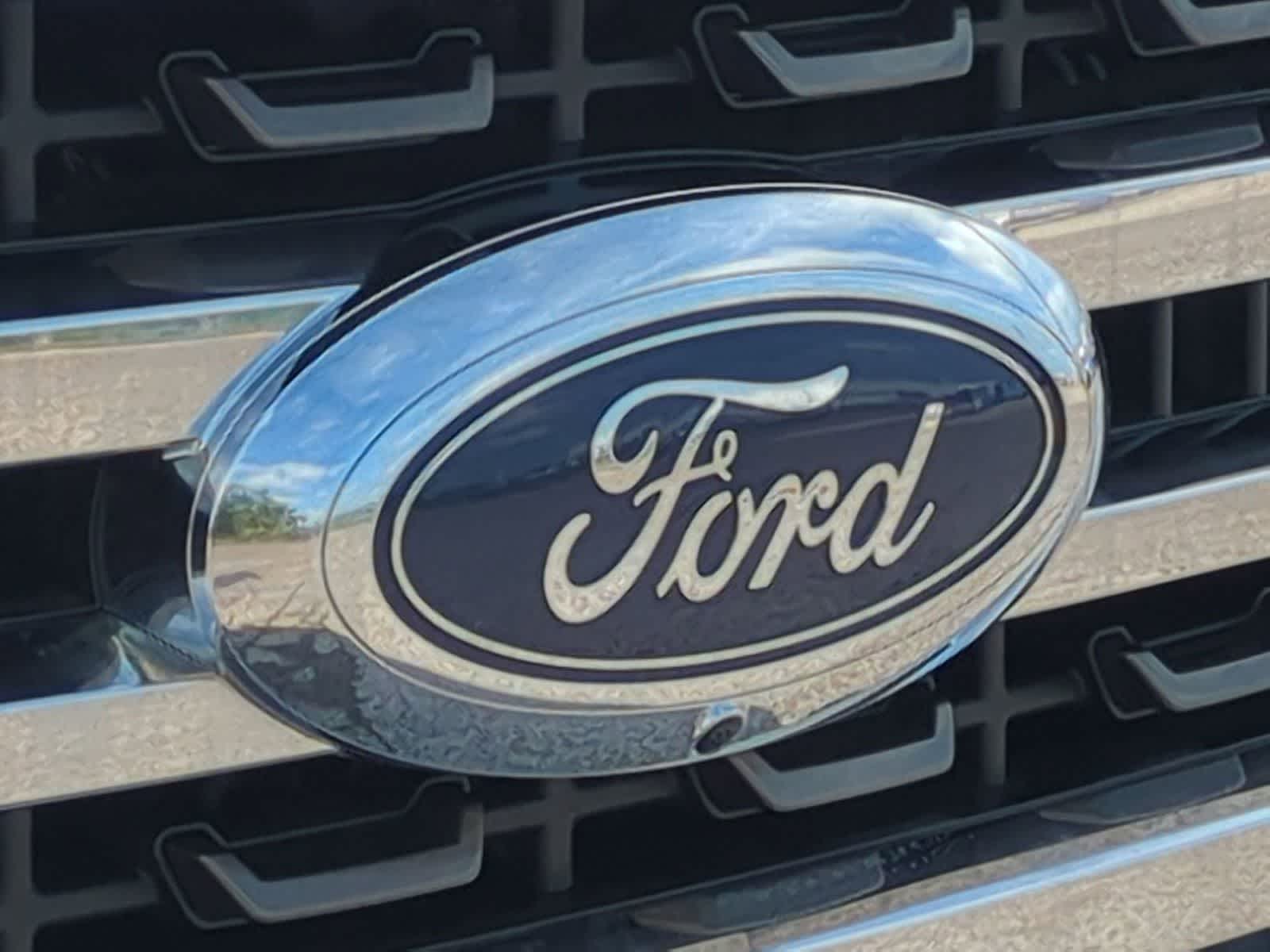 Thumbnail: 2025 Ford F-250 - 31