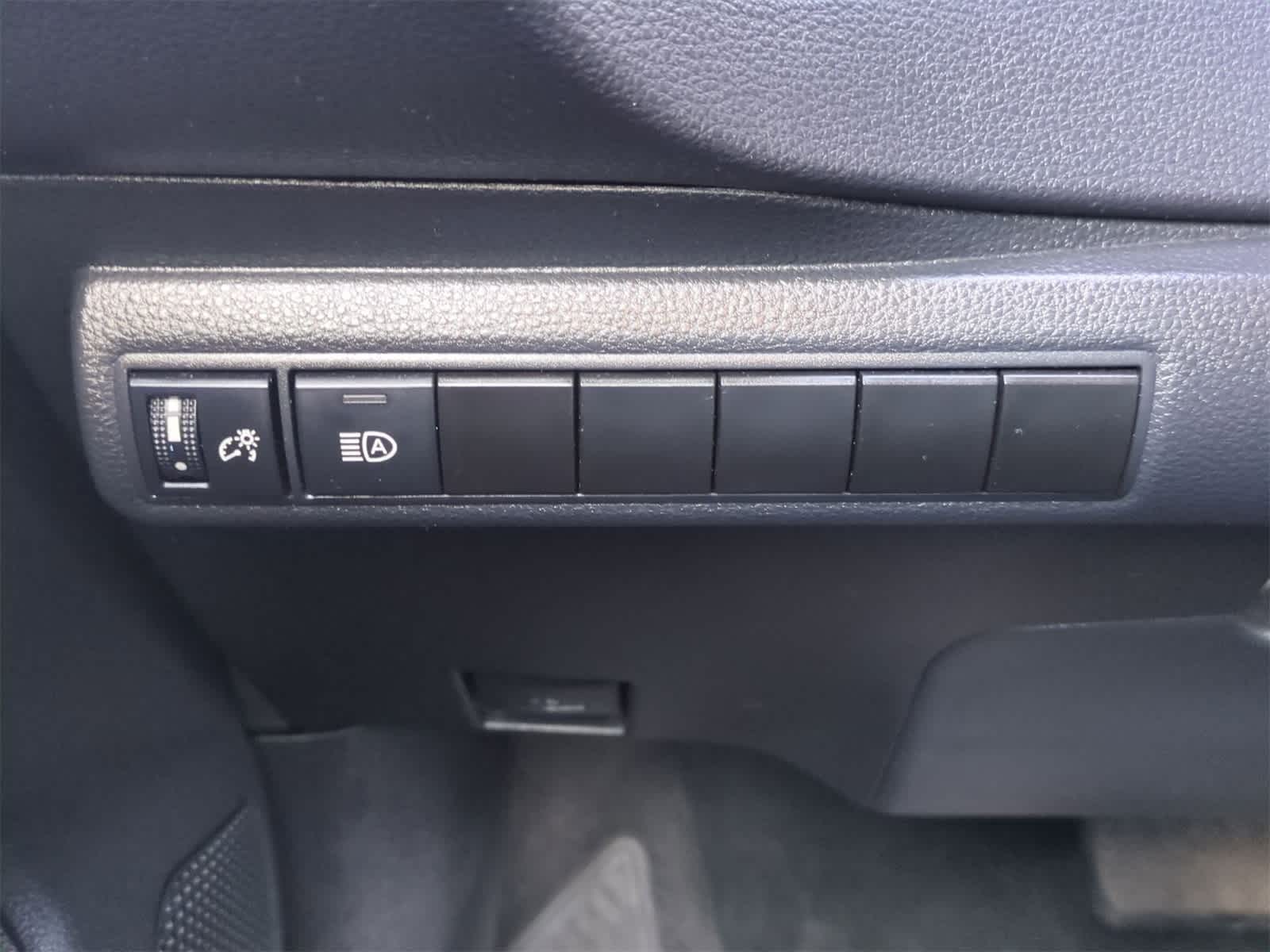 Thumbnail: 2023 Toyota Corolla - 16