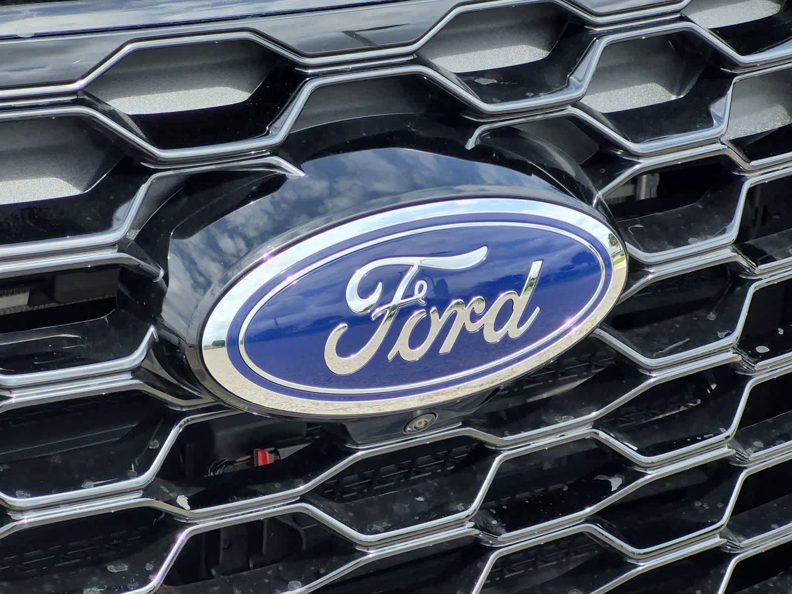 Thumbnail: 2026 Ford Explorer - 30