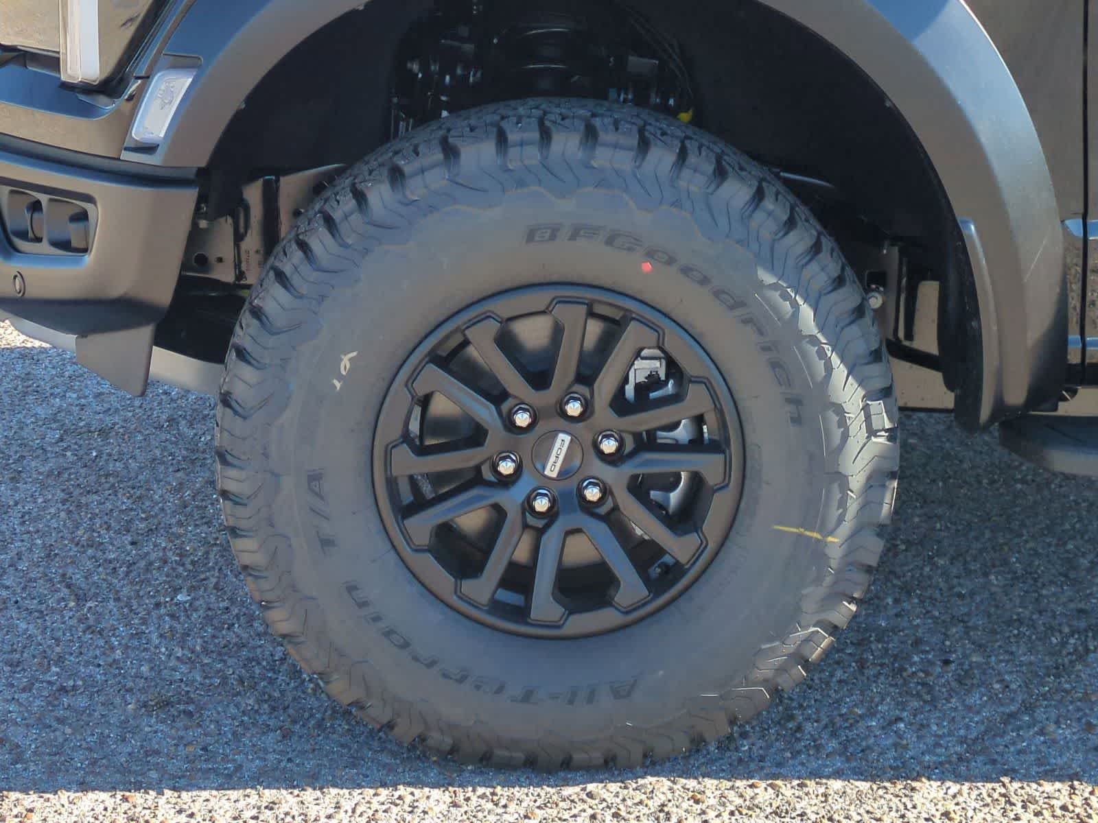 Thumbnail: 2025 Ford F-150 - 33