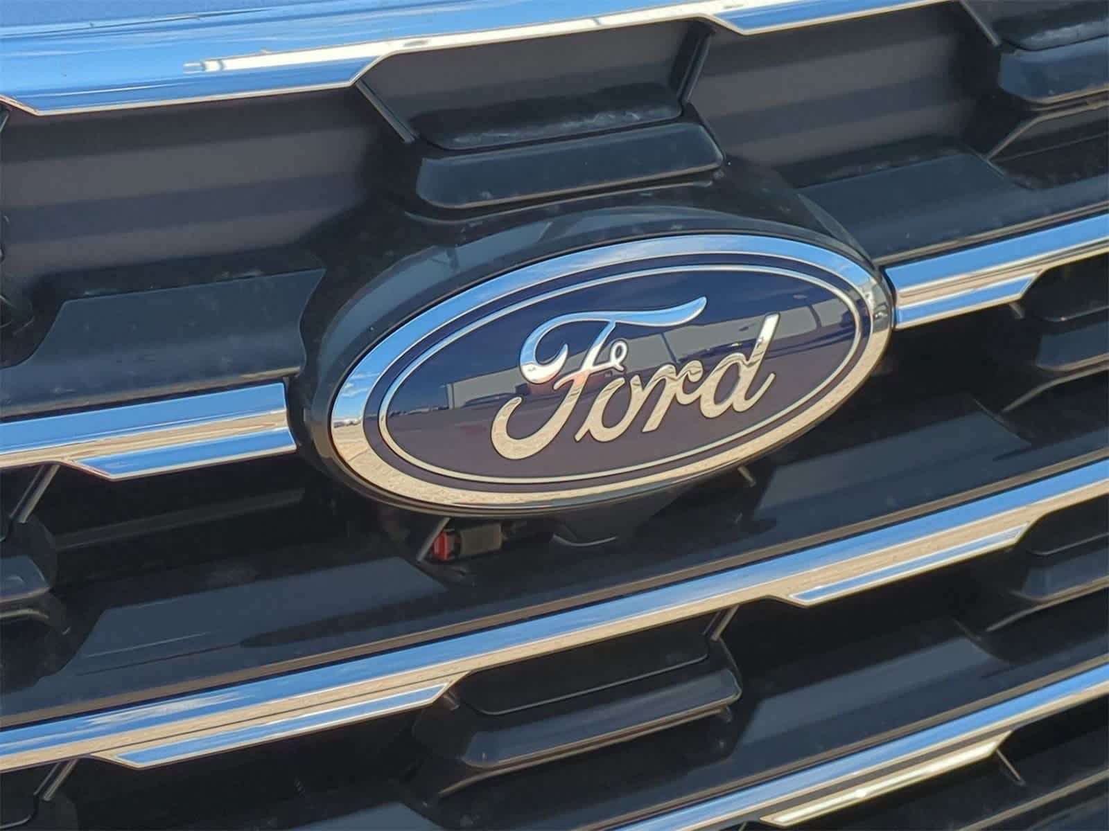 Thumbnail: 2025 Ford Explorer - 29