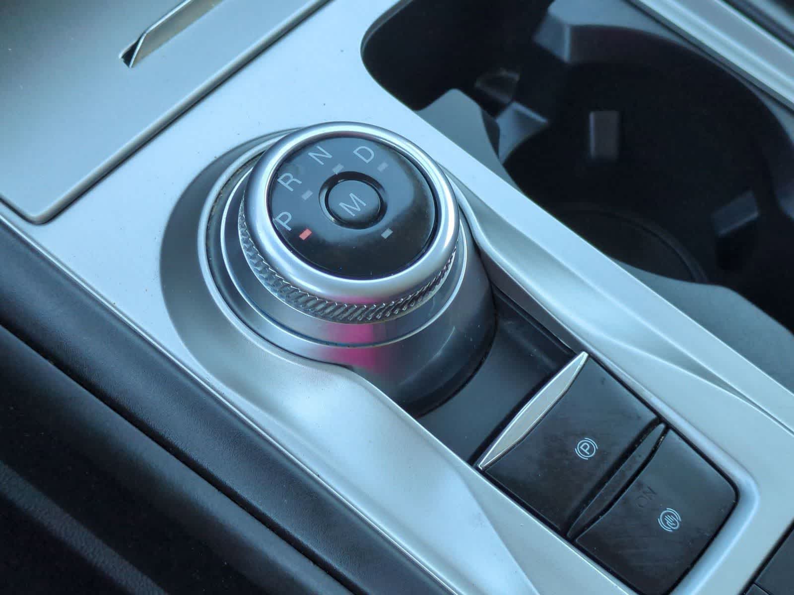 Thumbnail: 2020 Ford Explorer - 15