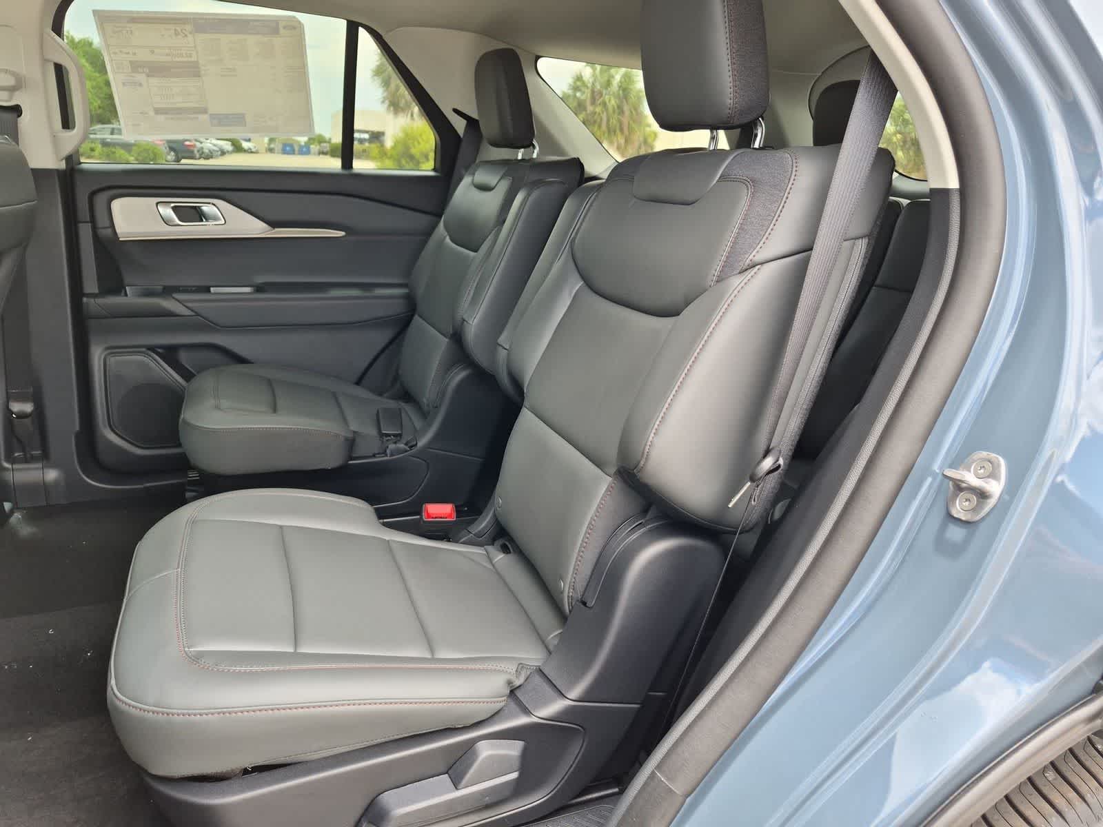 Thumbnail: 2026 Ford Explorer - 24