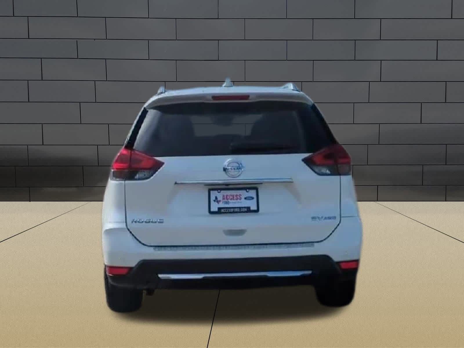 Thumbnail: 2019 Nissan Rogue - 7