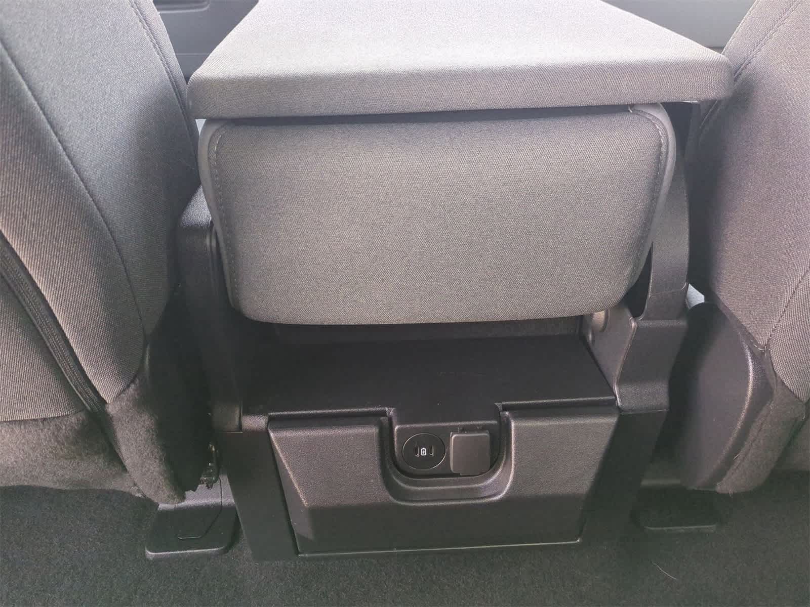 Thumbnail: 2025 Ford F-150 - 19